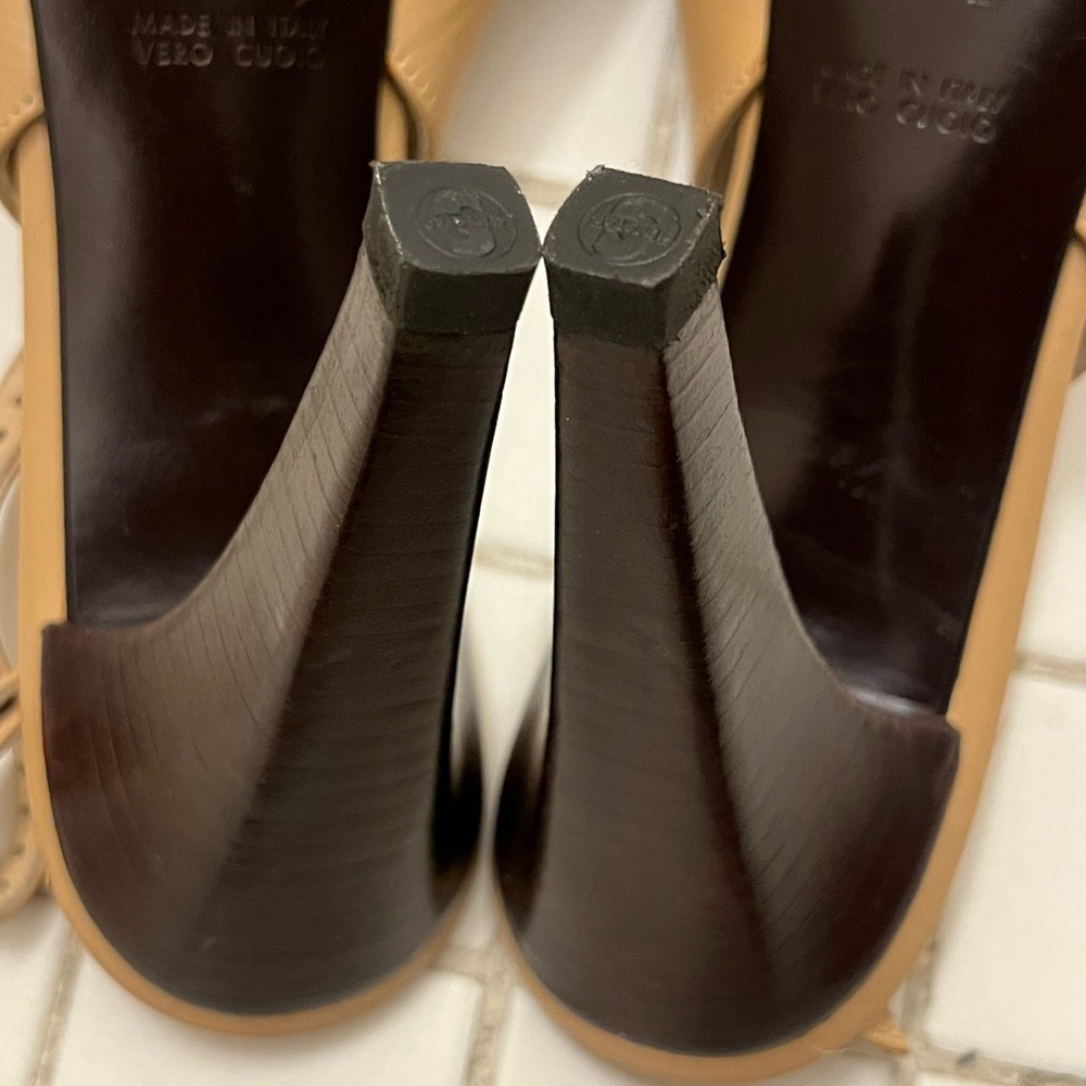Celine Beige Leather Slingback Heels Women’s Size 10 / 40 EU with FLAWS - Picture 12 of 13
